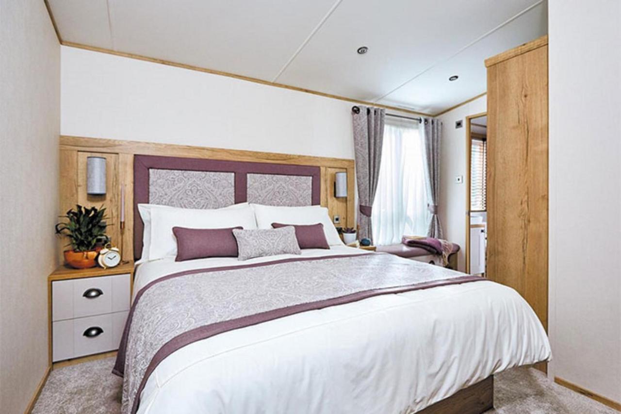 Newperran Holiday Park 뉴키 외부 사진
