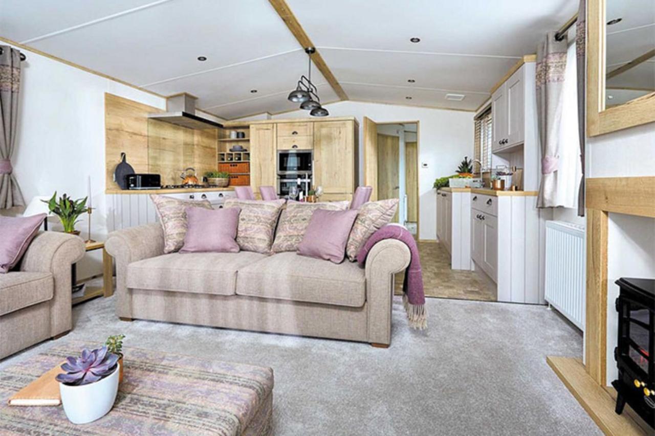 Newperran Holiday Park 뉴키 외부 사진