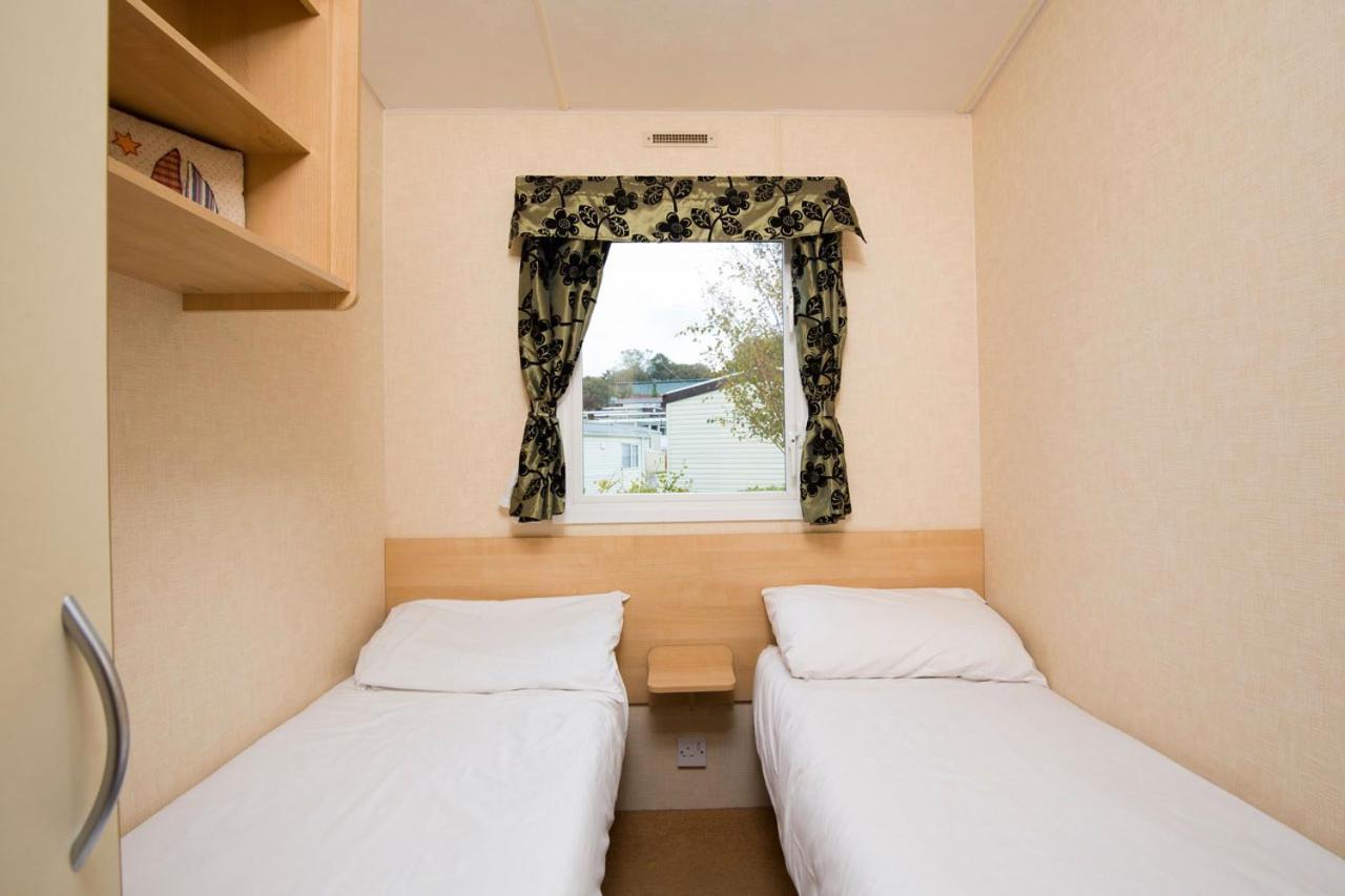 Newperran Holiday Park 뉴키 외부 사진